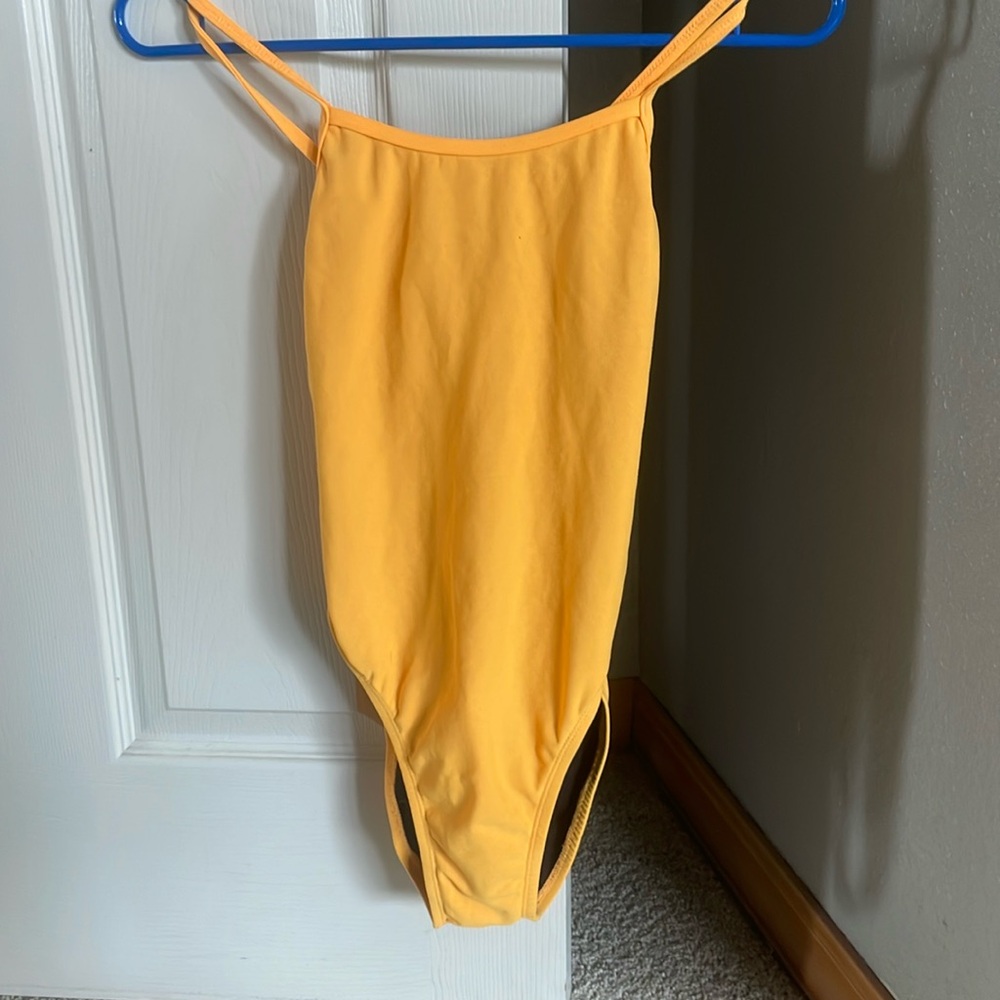 size 28 Jolyn